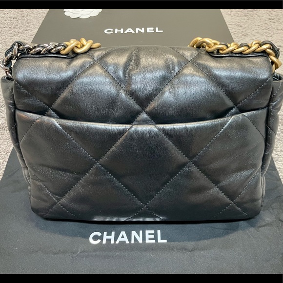 Chanel 19 Large (middle size) 20B - Picture 6 of 14